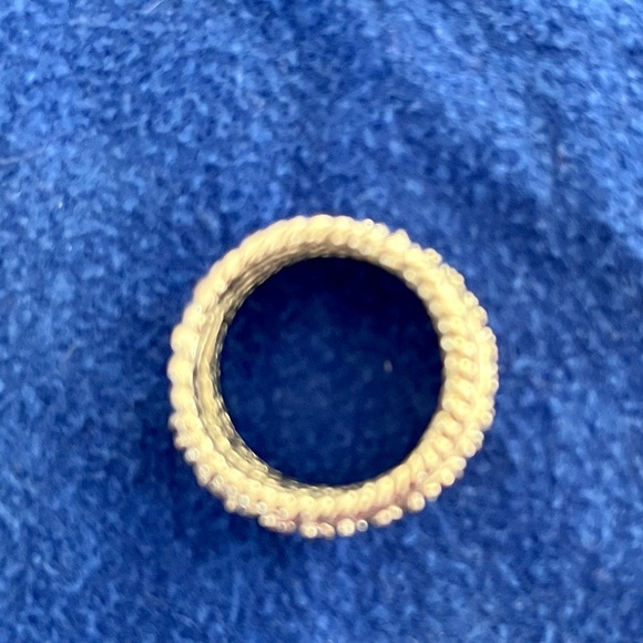 Fashion silver tone ring with crystals. - Picture 3 of 4